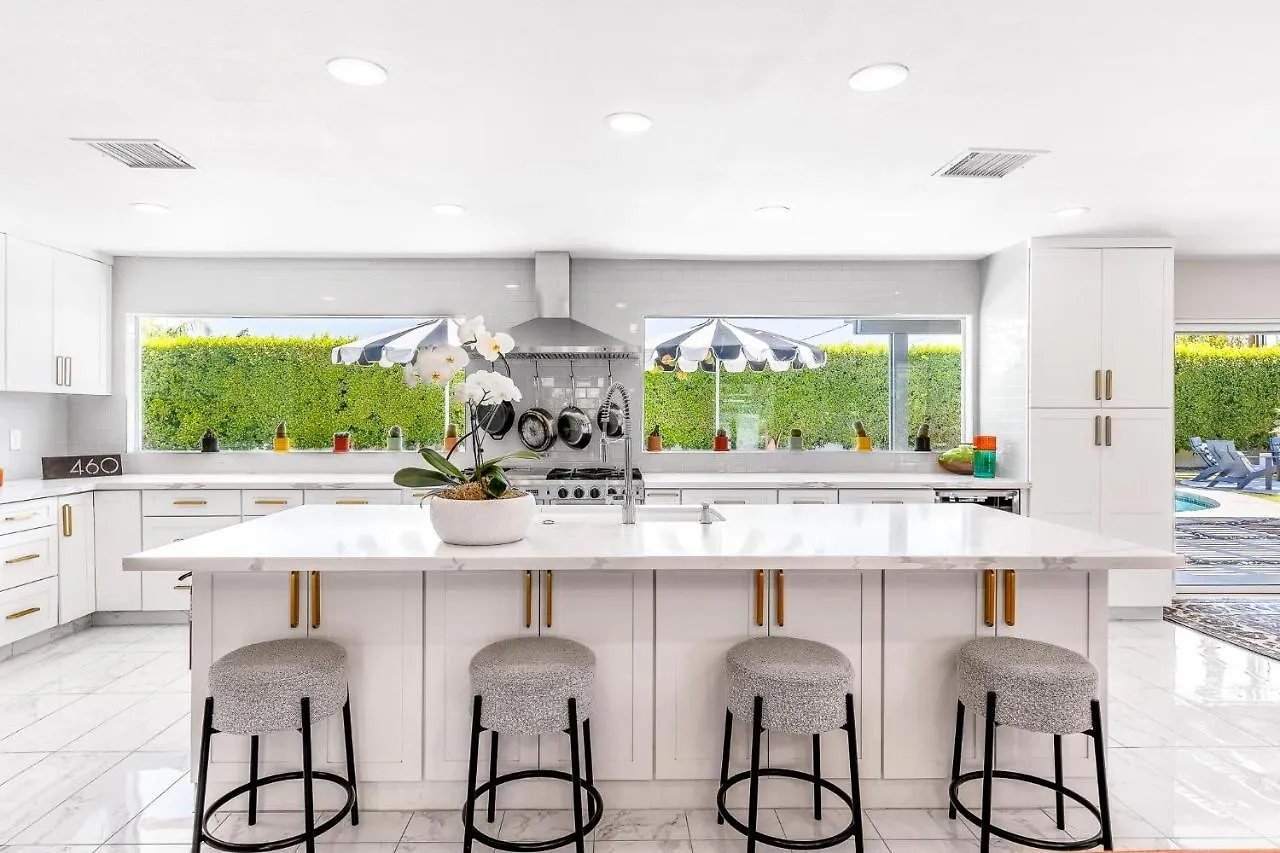 Willa Eclectic Vibe By Acme House Company Palm Springs